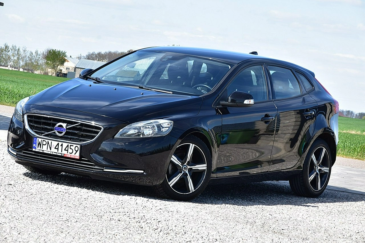Volvo V40 - Zdjęcie 19