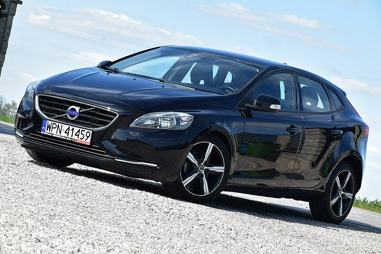 Volvo V40 - Zdjęcie 20