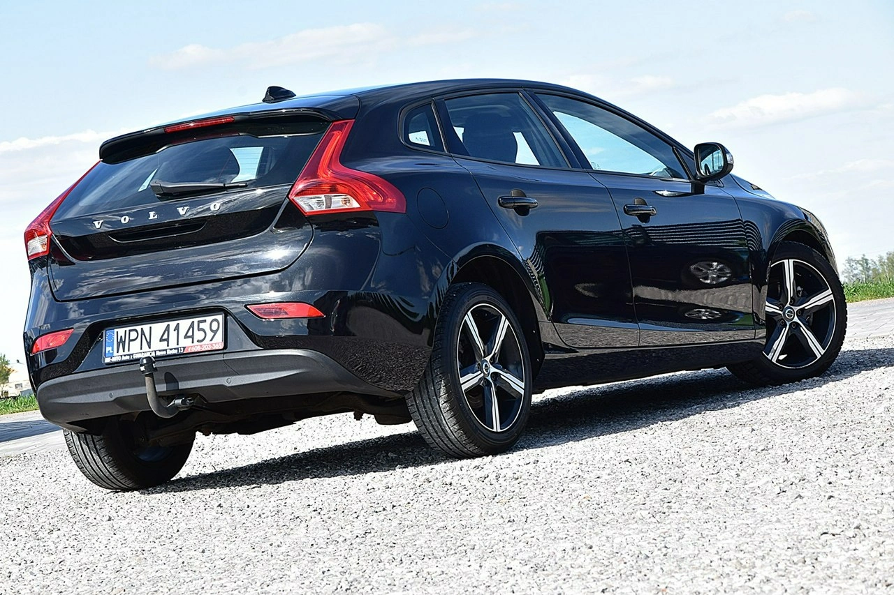 Volvo V40 - Zdjęcie 24
