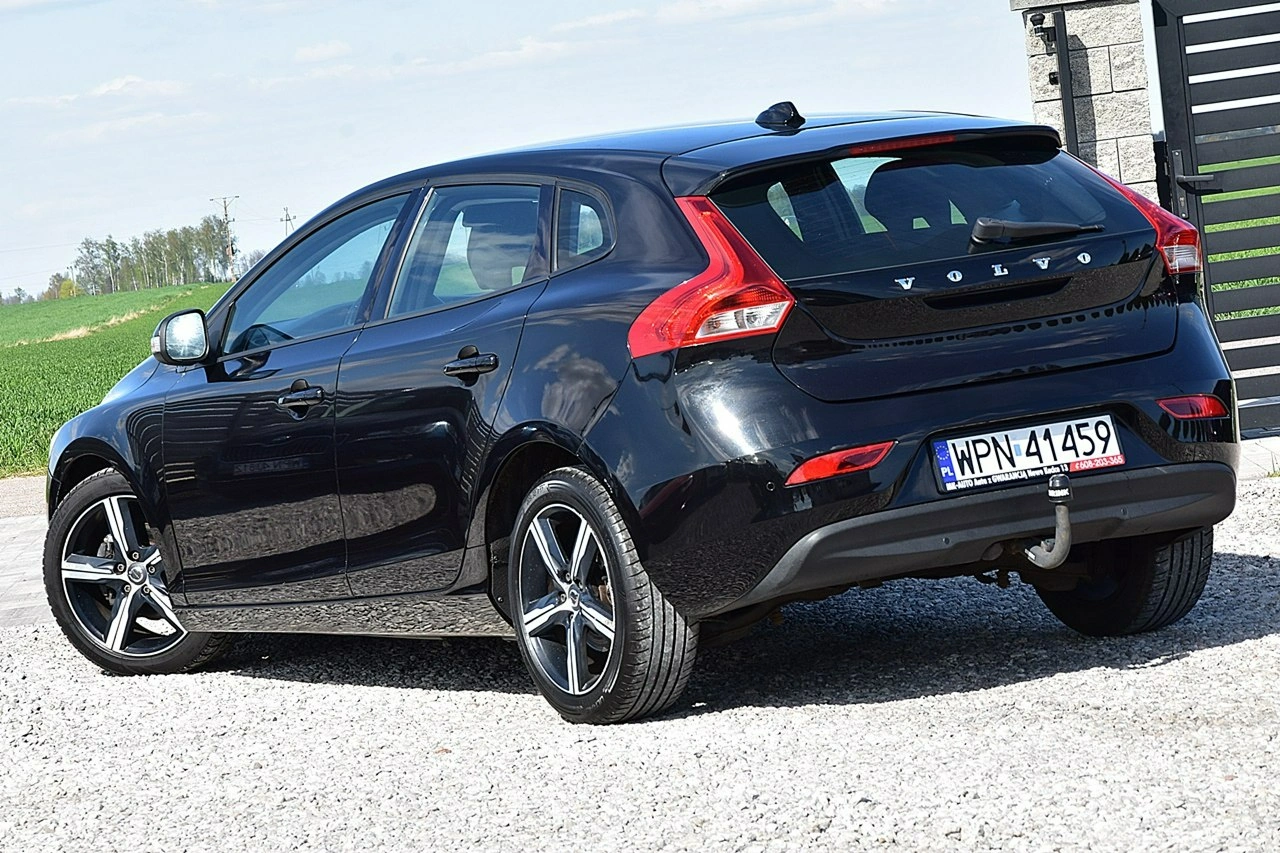 Volvo V40 - Zdjęcie 25