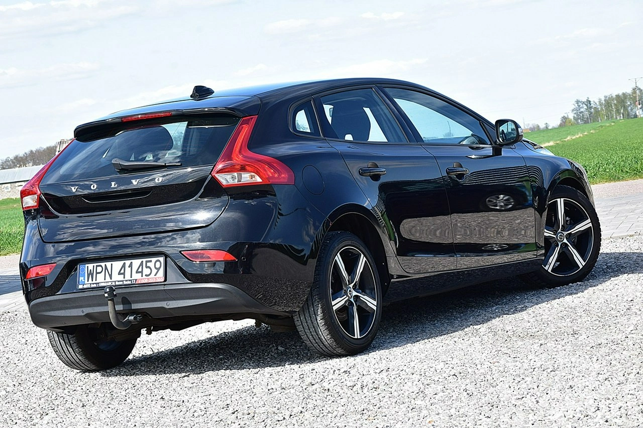 Volvo V40 - Zdjęcie 2