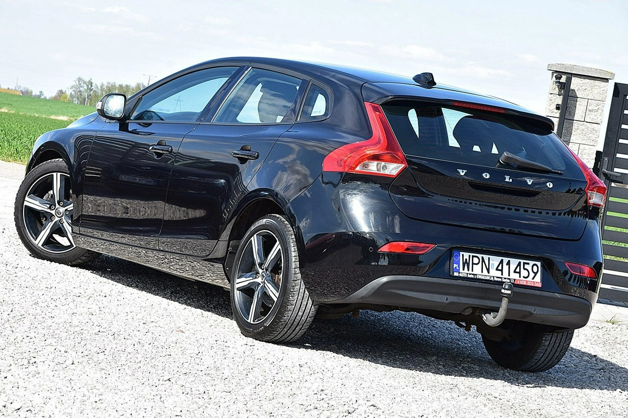 Volvo V40 - Zdjęcie 3