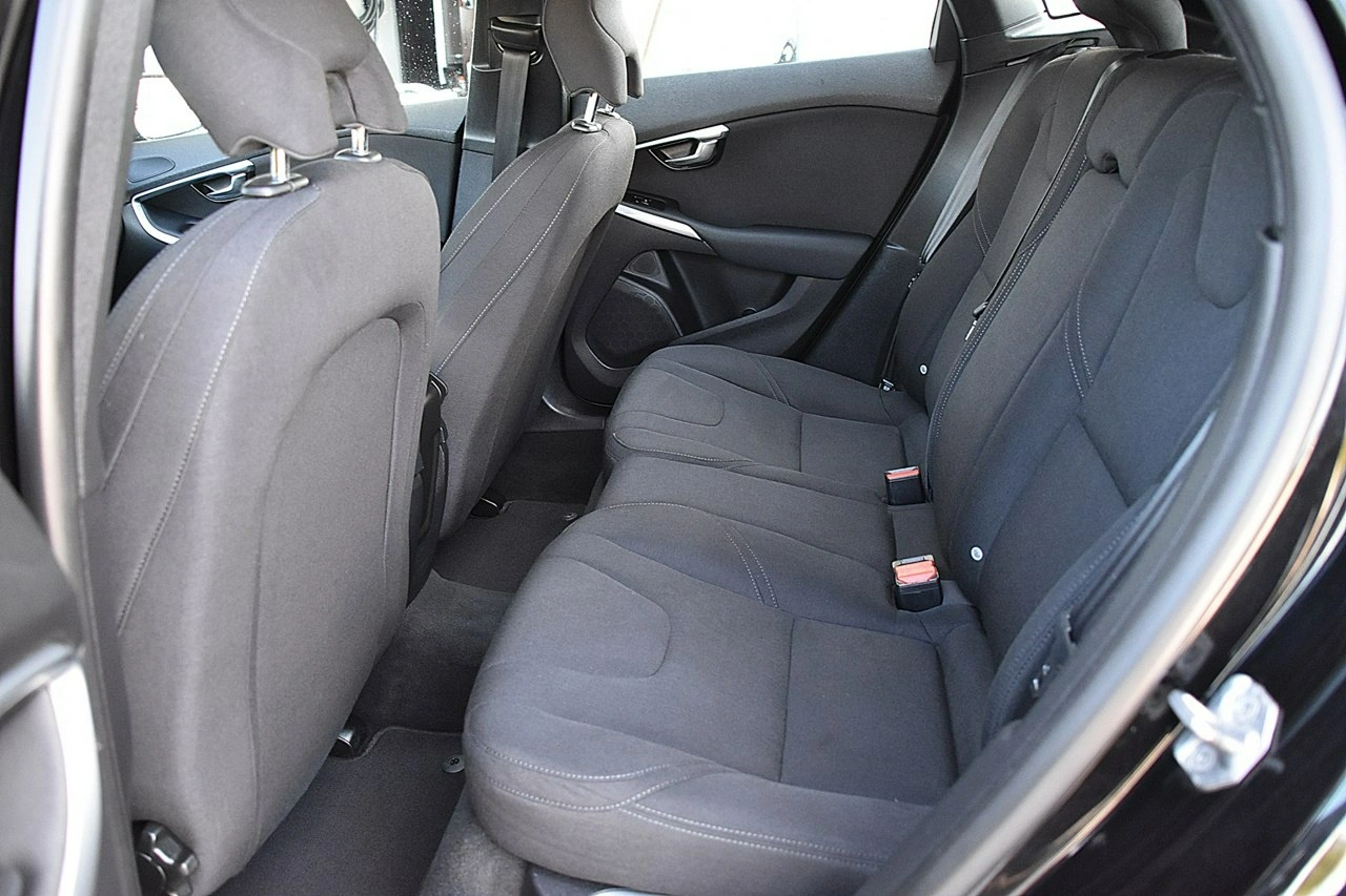 Volvo V40 - Zdjęcie 6