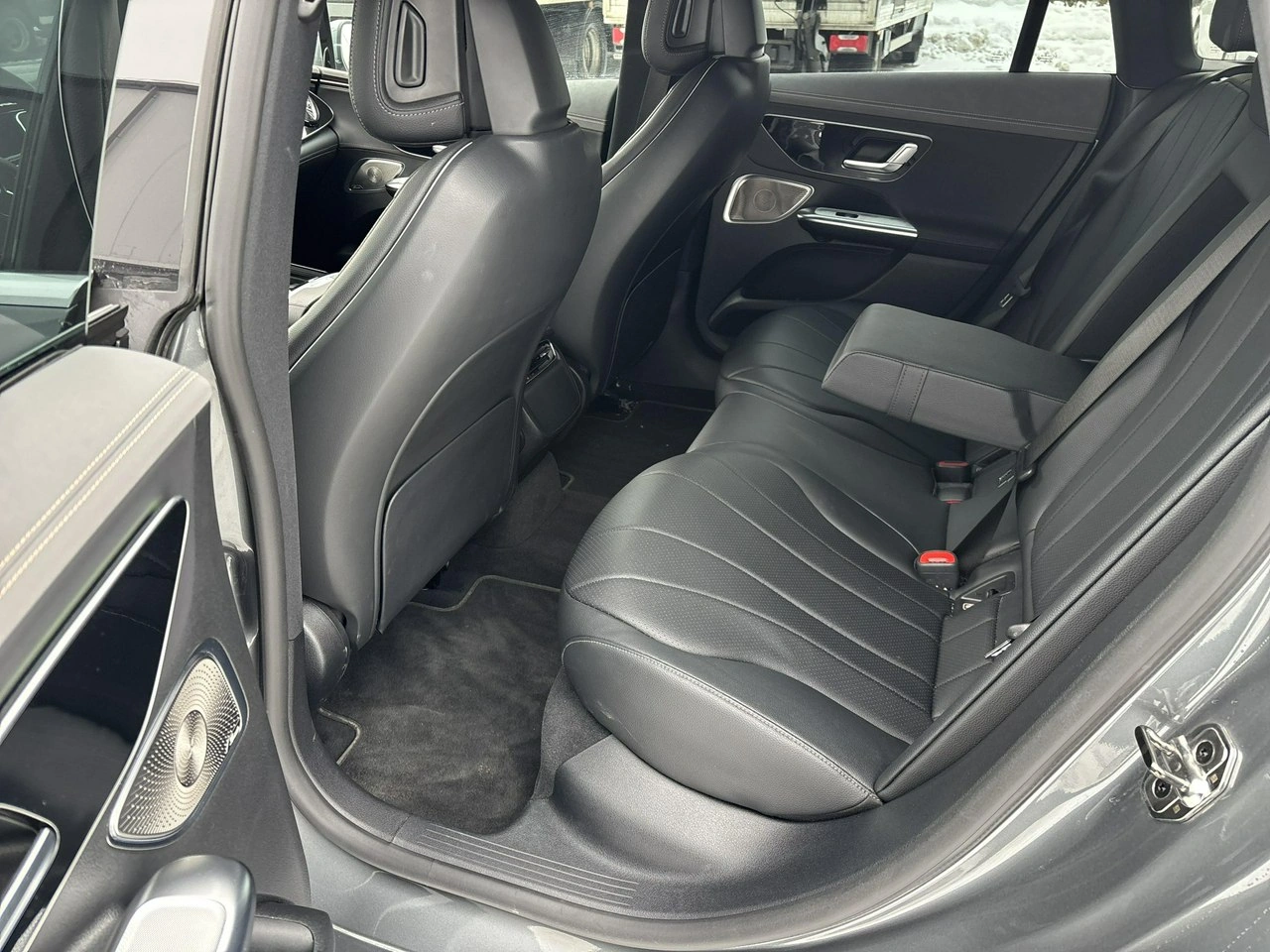 Mercedes EQE - Zdjęcie 11