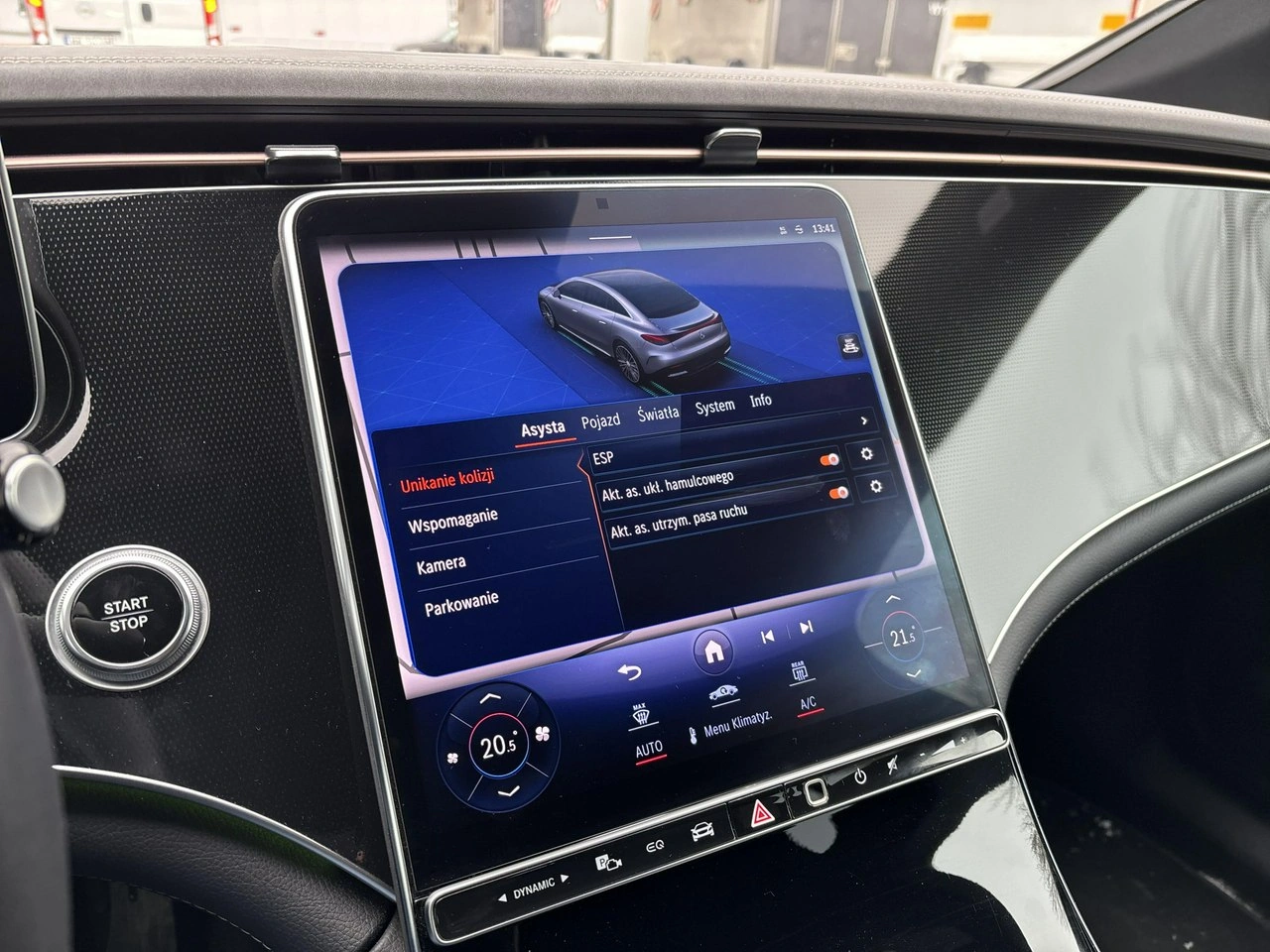 Mercedes EQE - Zdjęcie 21