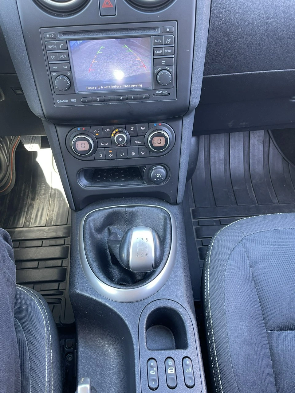 Nissan Qashqai - Zdjęcie 10