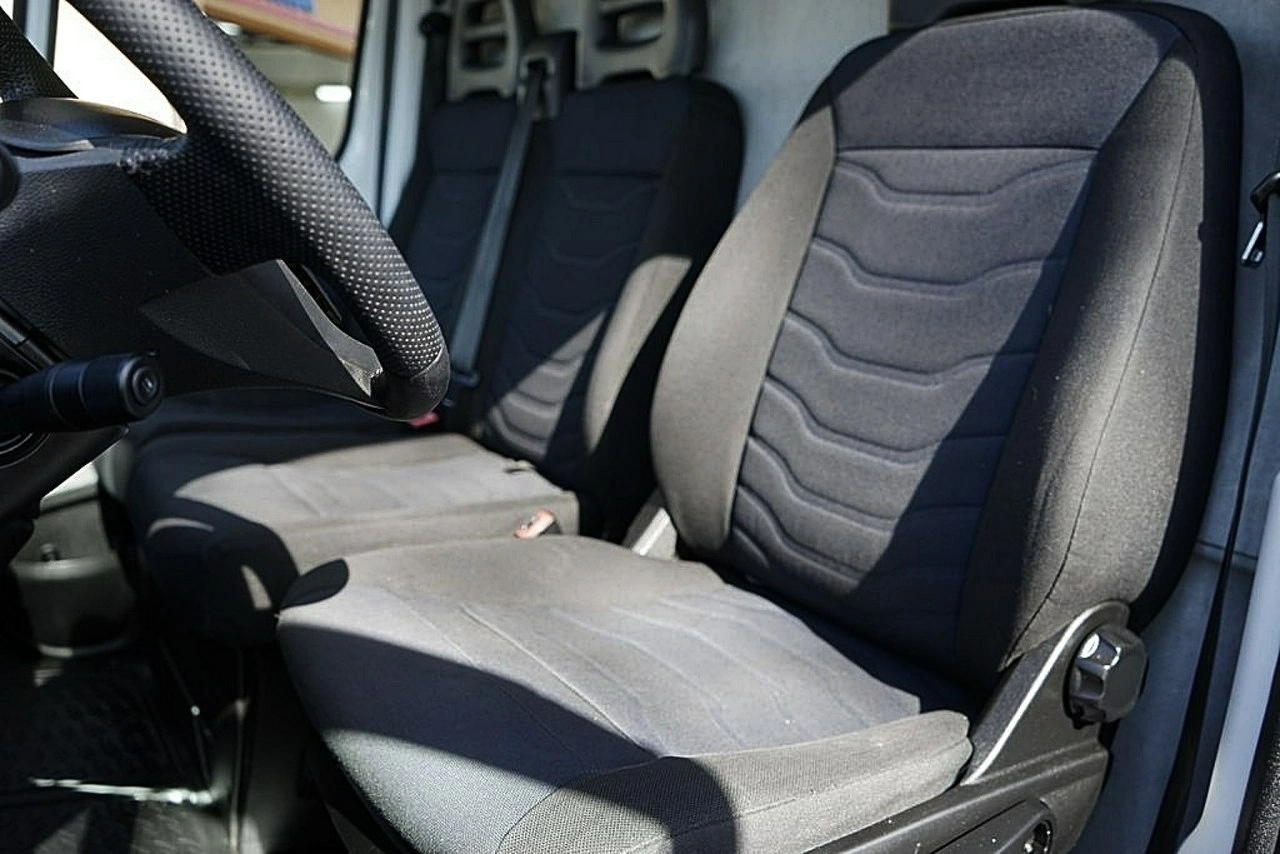 Iveco Daily 35S14 - Zdjęcie 19