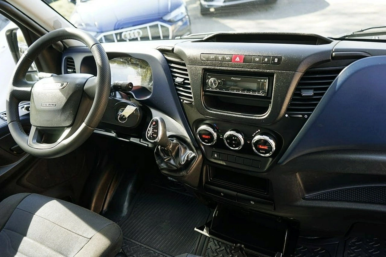 Iveco Daily 35S14 - Zdjęcie 22