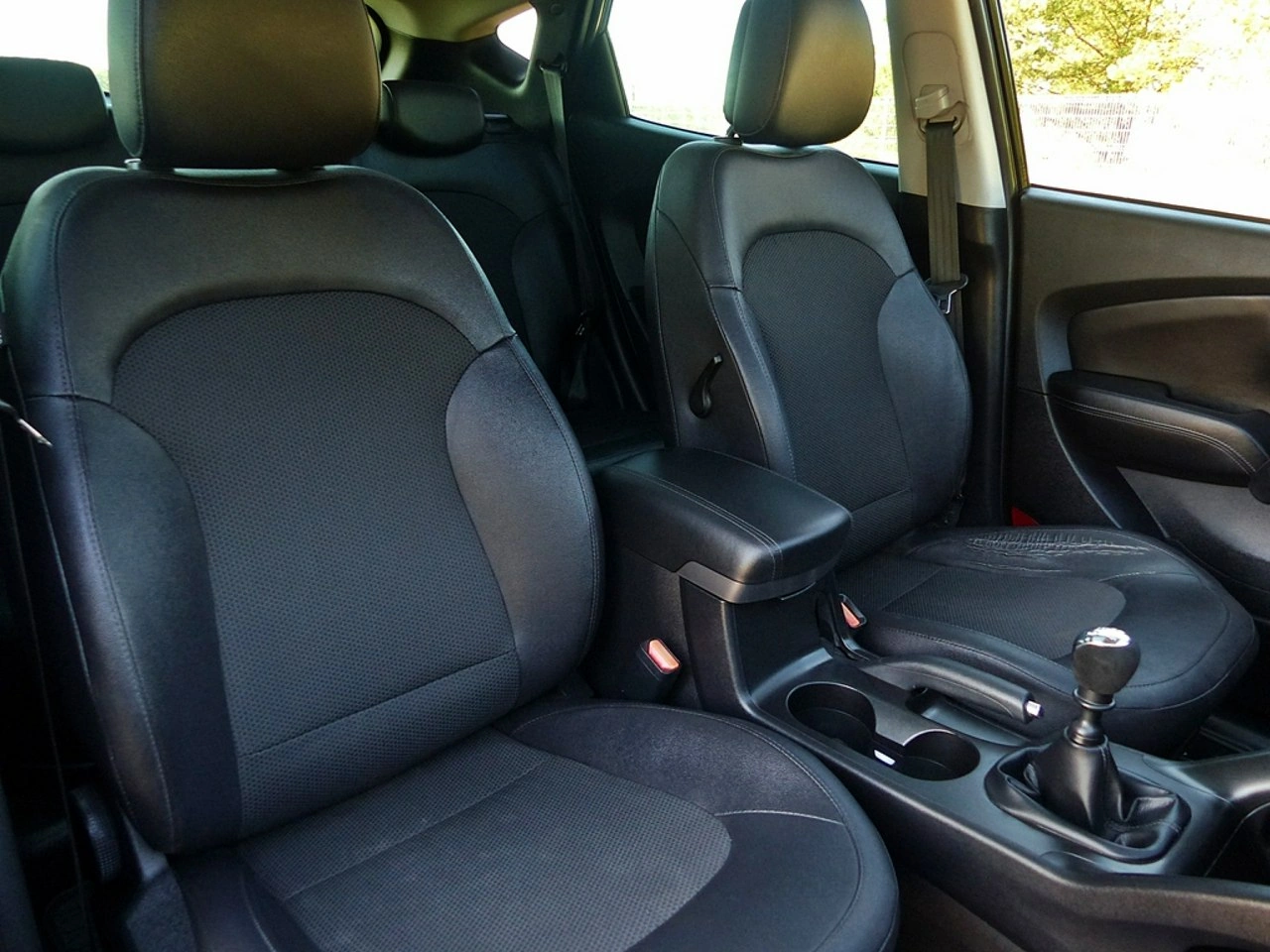 Hyundai ix35 - Zdjęcie 27