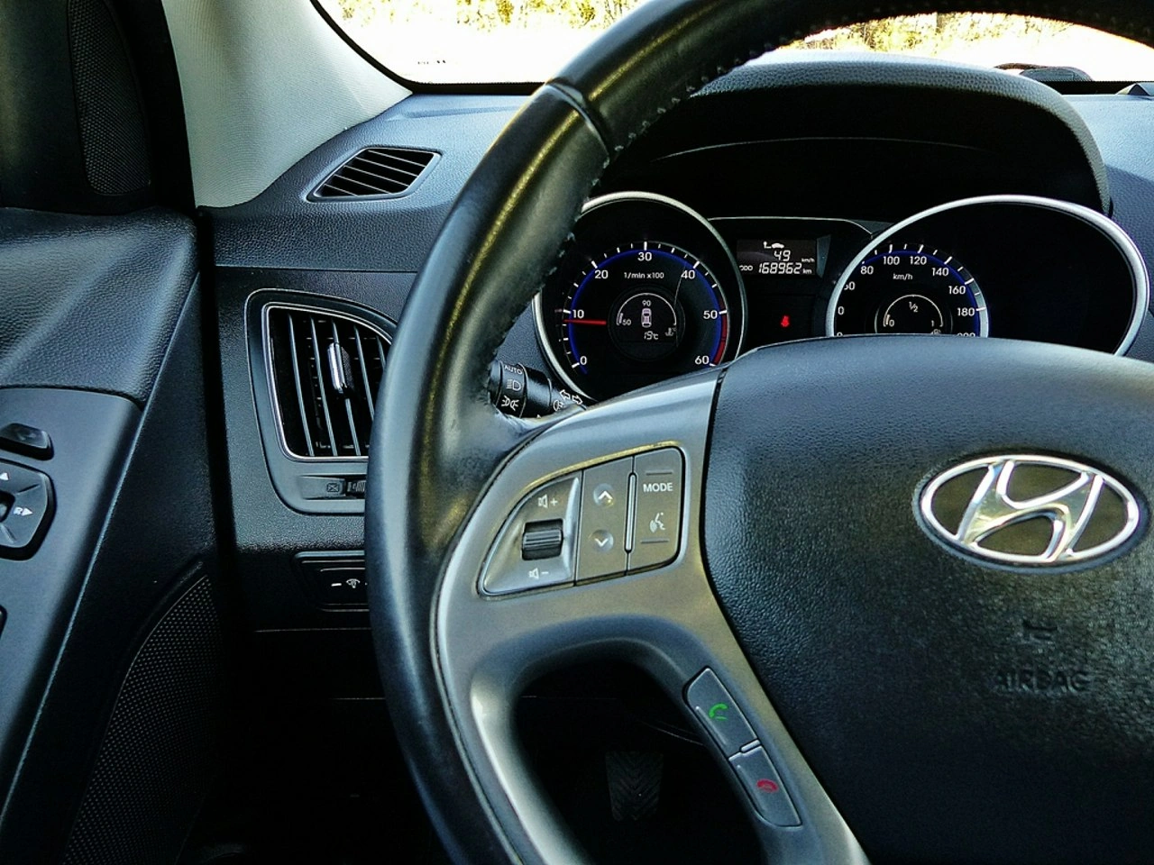 Hyundai ix35 - Zdjęcie 31