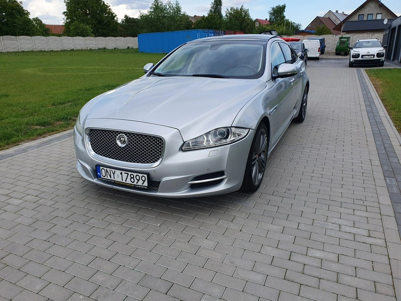 Jaguar XJ - Zdjęcie 1