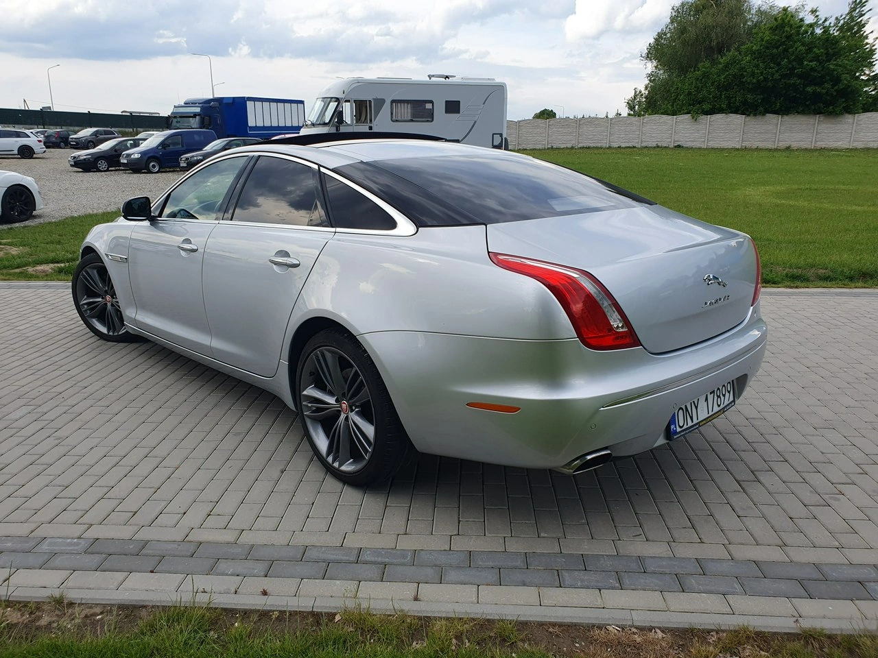 Jaguar XJ - Zdjęcie 34