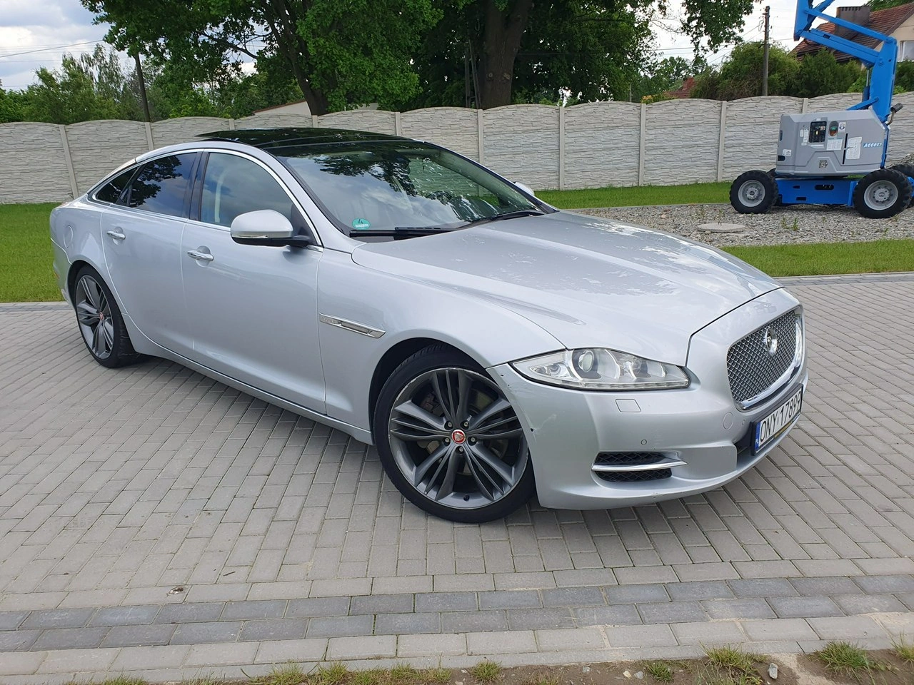 Jaguar XJ - Zdjęcie 36