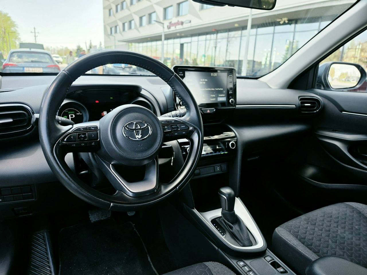 Toyota Yaris Cross - Zdjęcie 10