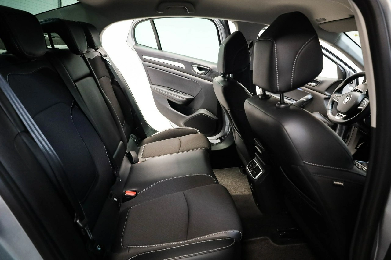 Renault Megane - Zdjęcie 25