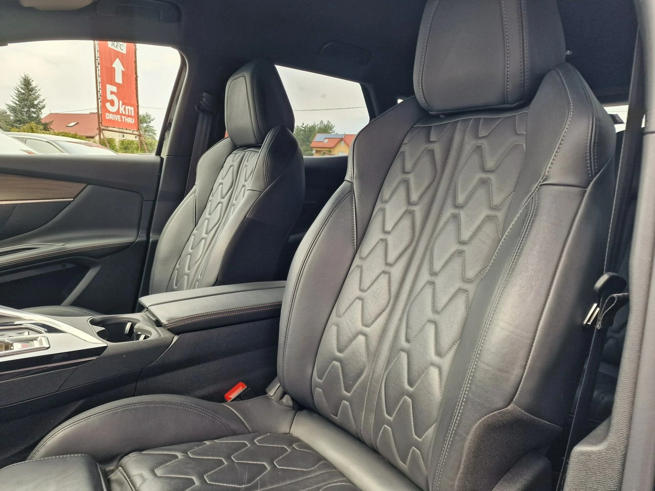 Peugeot 3008 - Zdjęcie 18