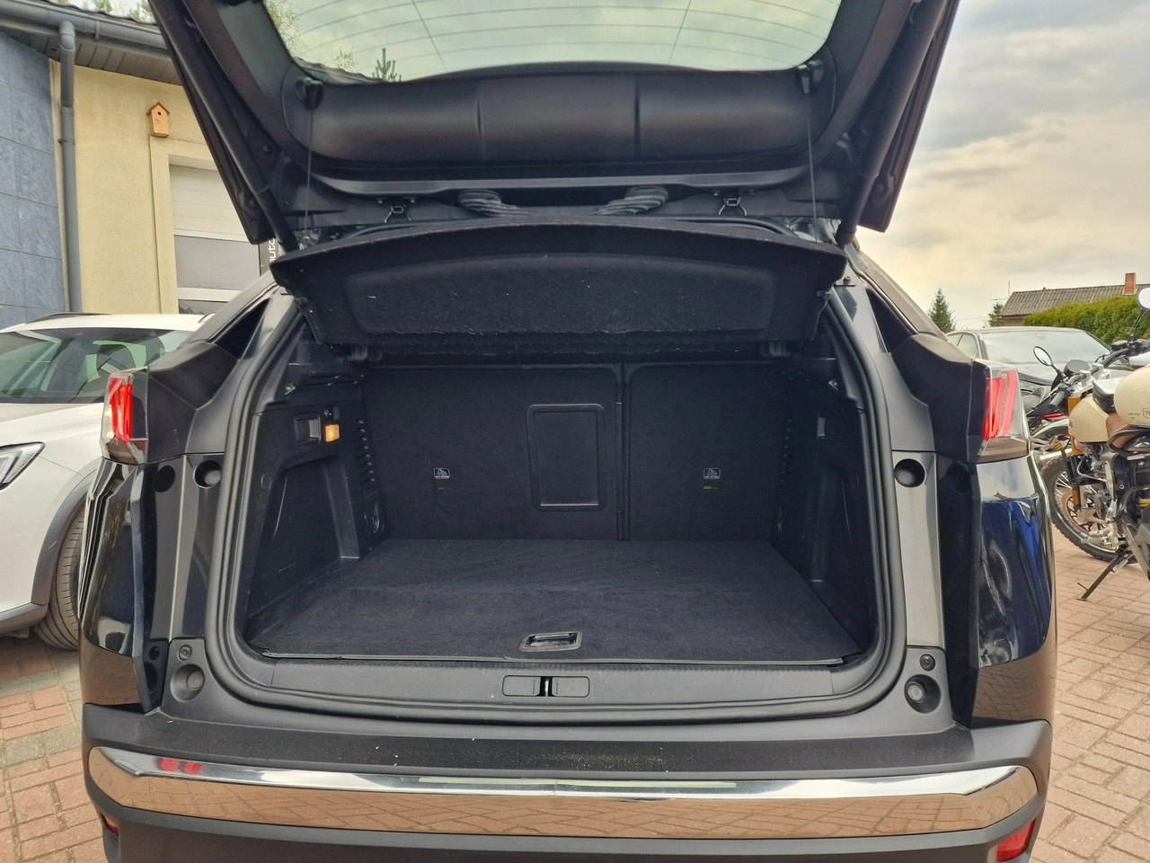 Peugeot 3008 - Zdjęcie 21