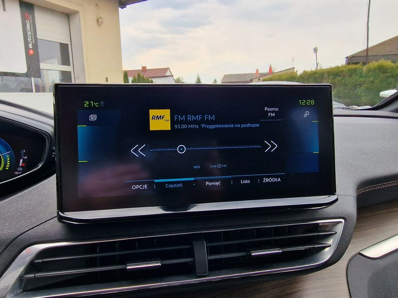 Peugeot 3008 - Zdjęcie 28