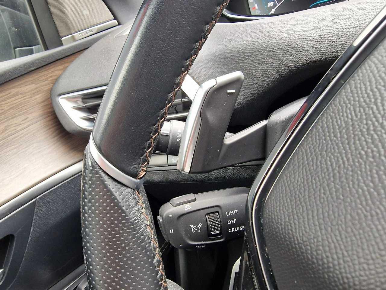 Peugeot 3008 - Zdjęcie 35