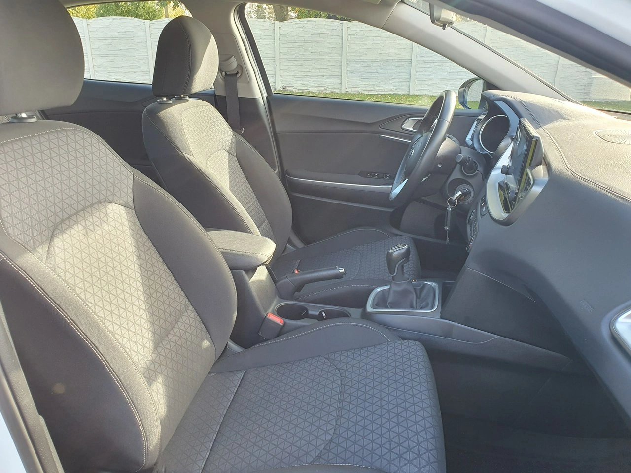 Kia XCeed - Zdjęcie 21