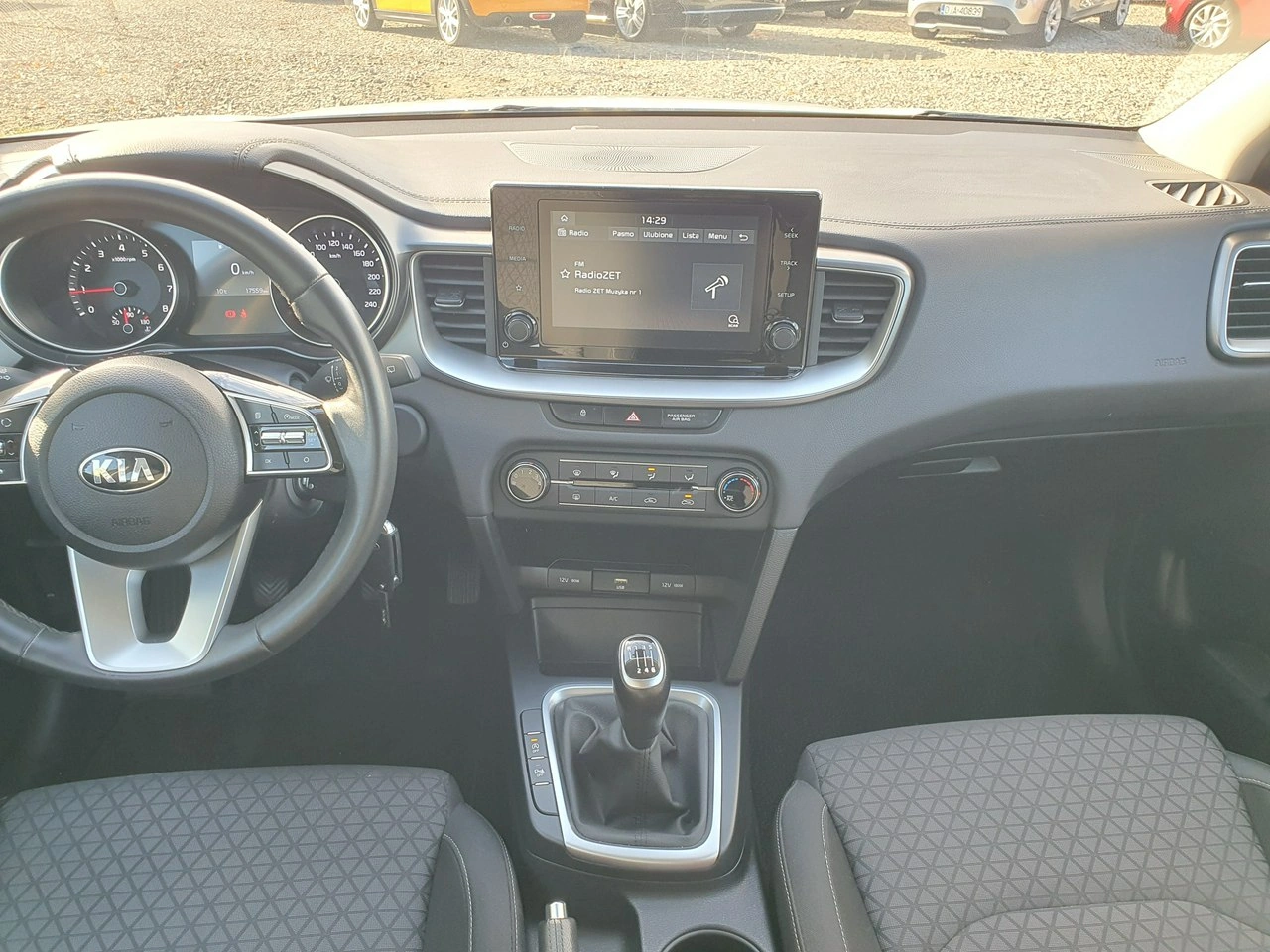 Kia XCeed - Zdjęcie 28