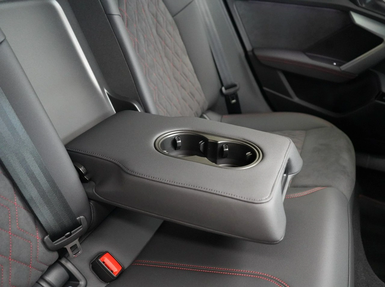 Audi A3 - Zdjęcie 31