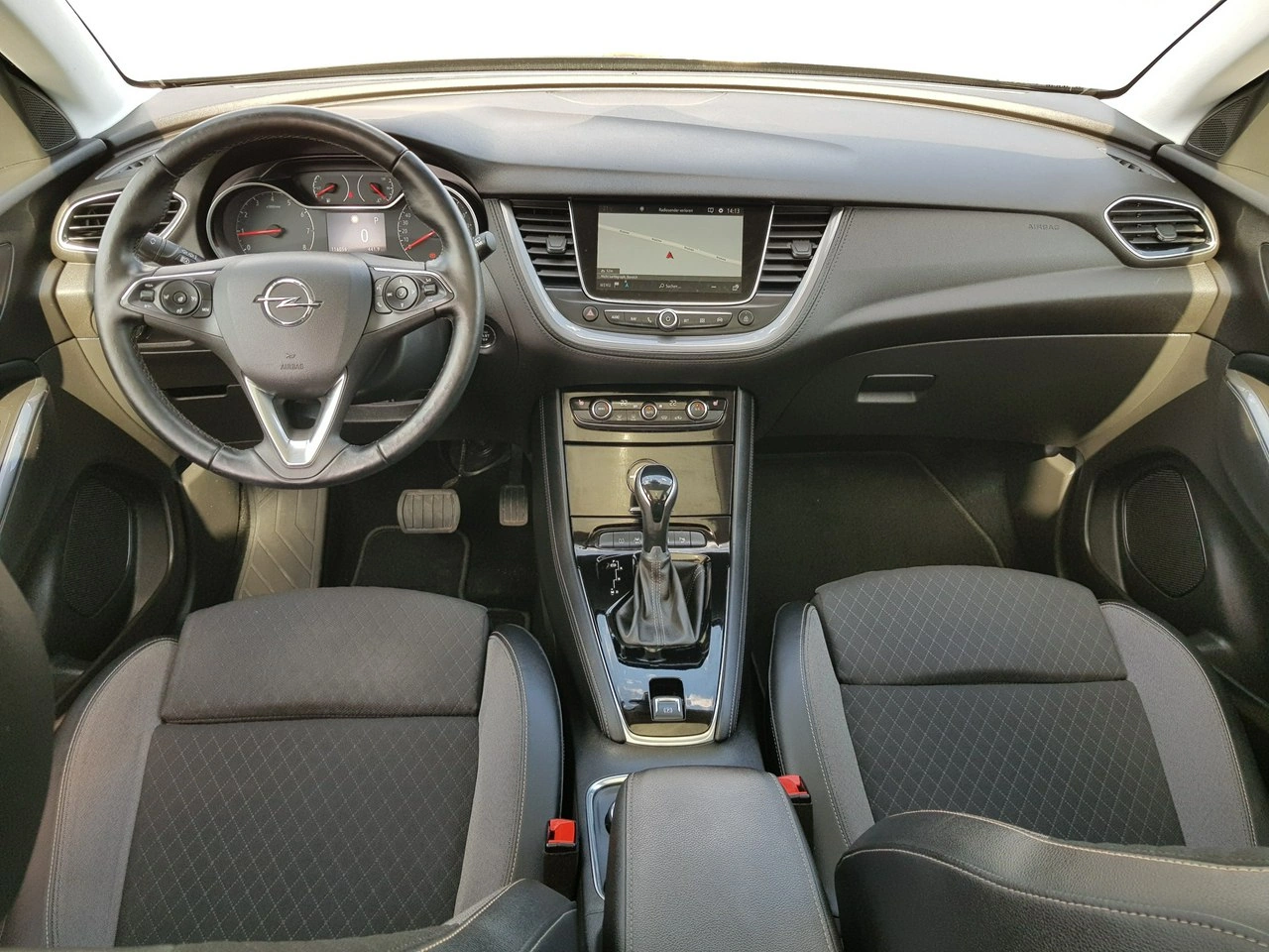 Opel Grandland X - Zdjęcie 11