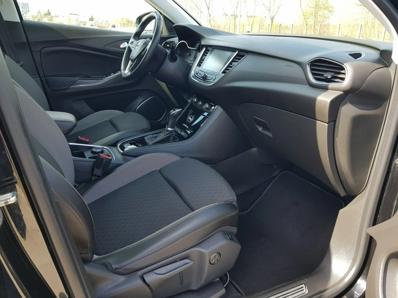Opel Grandland X - Zdjęcie 15
