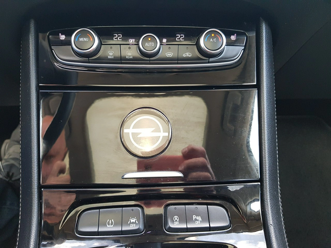 Opel Grandland X - Zdjęcie 17