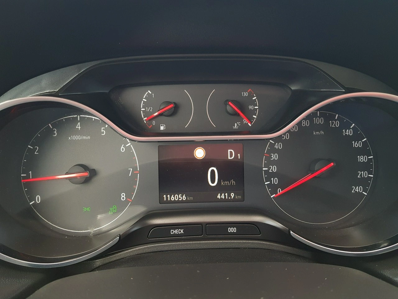 Opel Grandland X - Zdjęcie 19