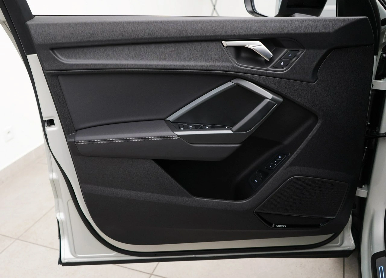 Audi Q3 - Zdjęcie 20