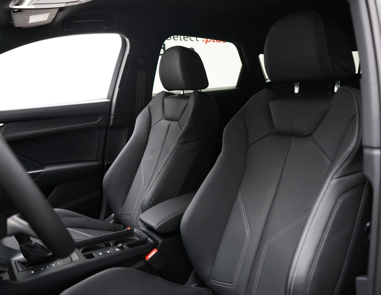 Audi Q3 - Zdjęcie 22