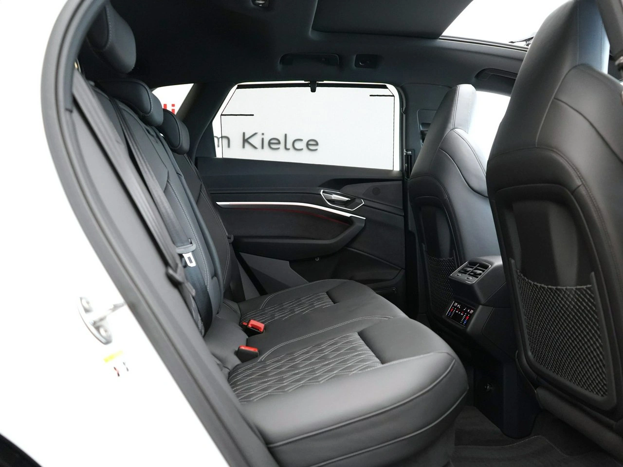 Audi SQ8 e-tron - Zdjęcie 28