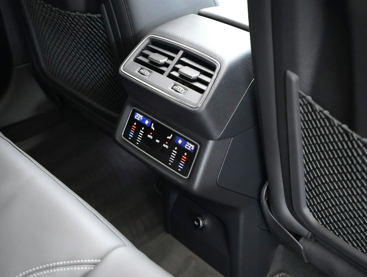 Audi SQ8 e-tron - Zdjęcie 29