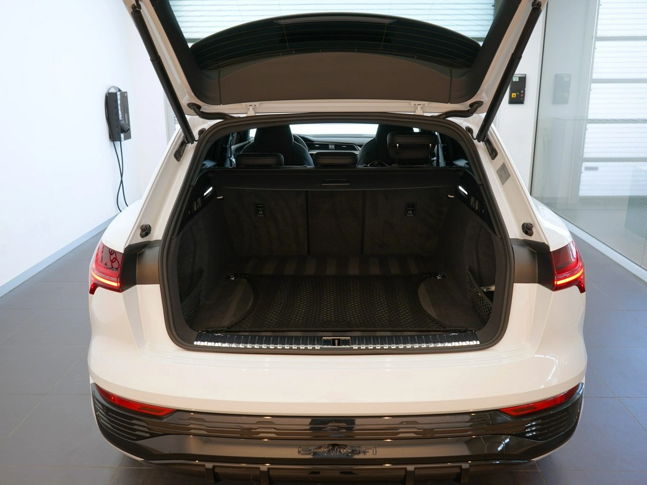 Audi SQ8 e-tron - Zdjęcie 6