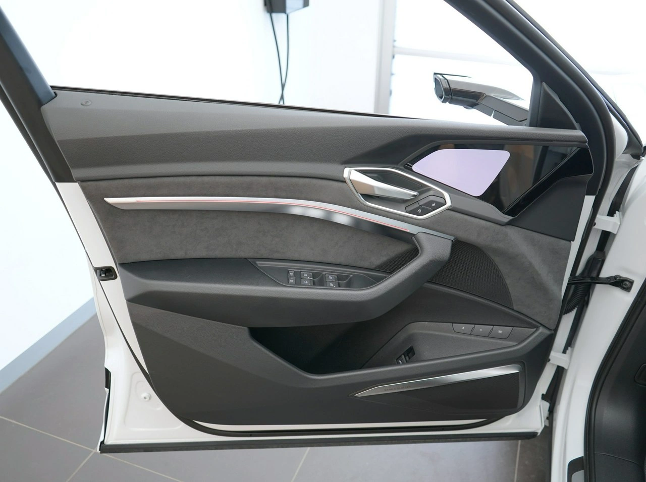 Audi SQ8 e-tron - Zdjęcie 8