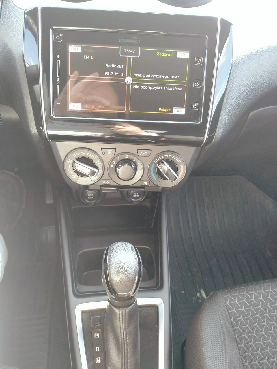 Suzuki Swift - Zdjęcie 15