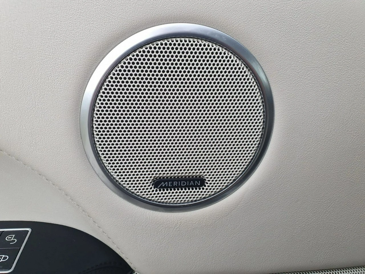 Land Rover Range Rover - Zdjęcie 18