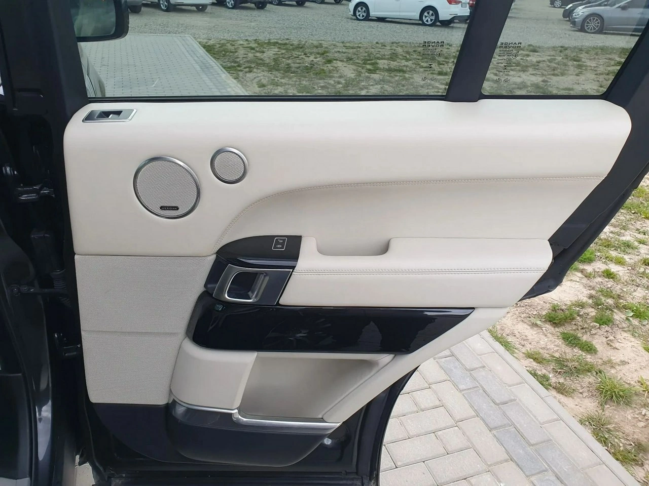 Land Rover Range Rover - Zdjęcie 28