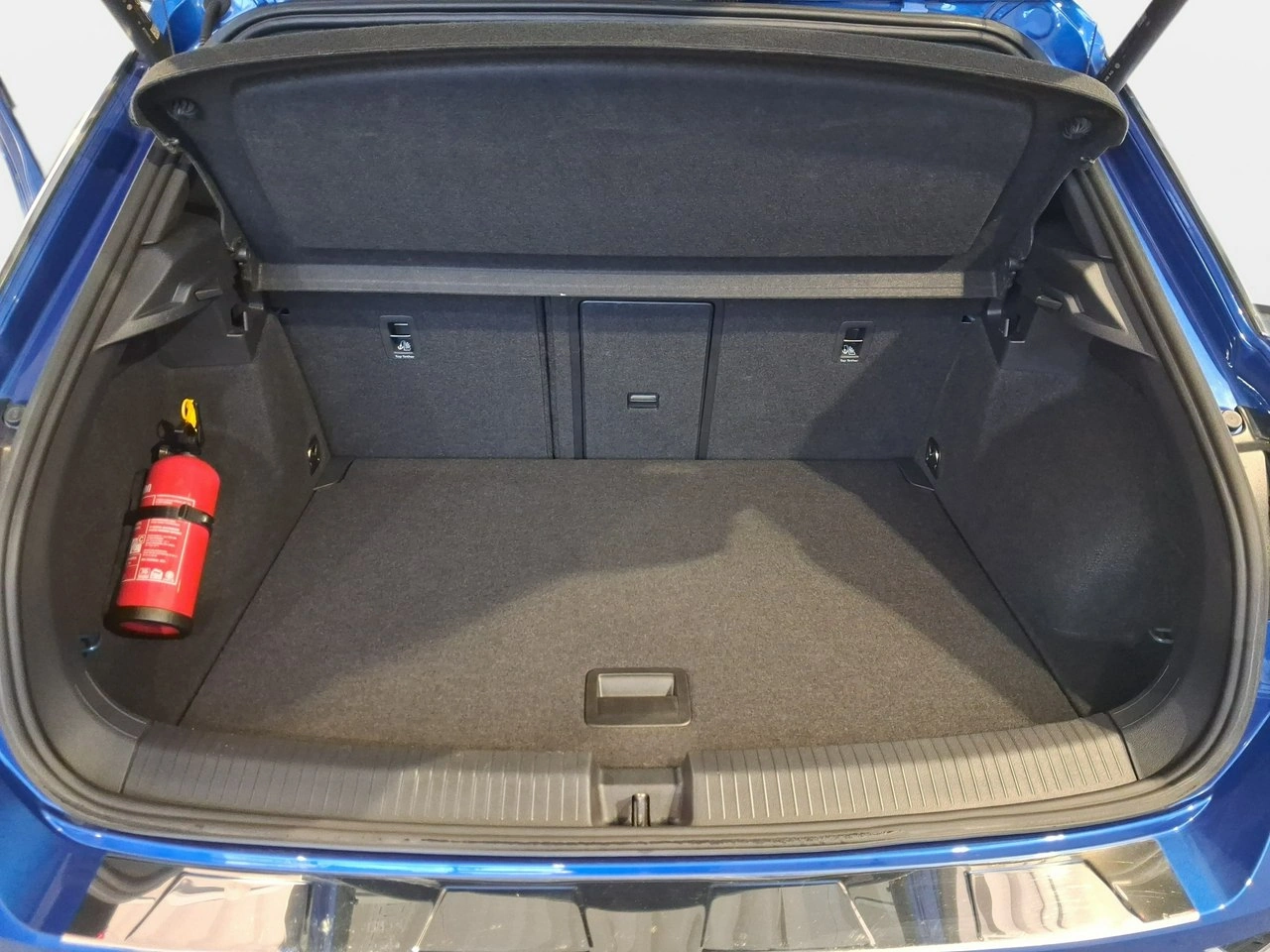 Volkswagen T-Roc - Zdjęcie 16