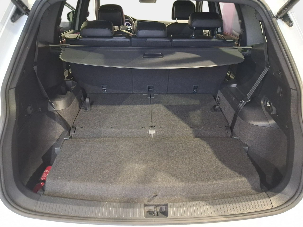 Volkswagen Tiguan Allspace - Zdjęcie 14