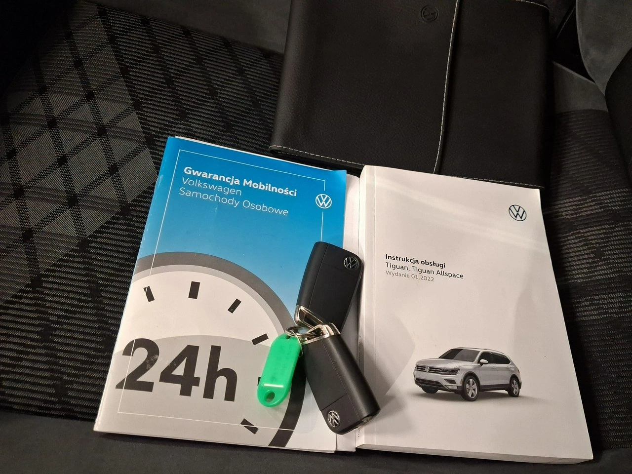 Volkswagen Tiguan Allspace - Zdjęcie 35