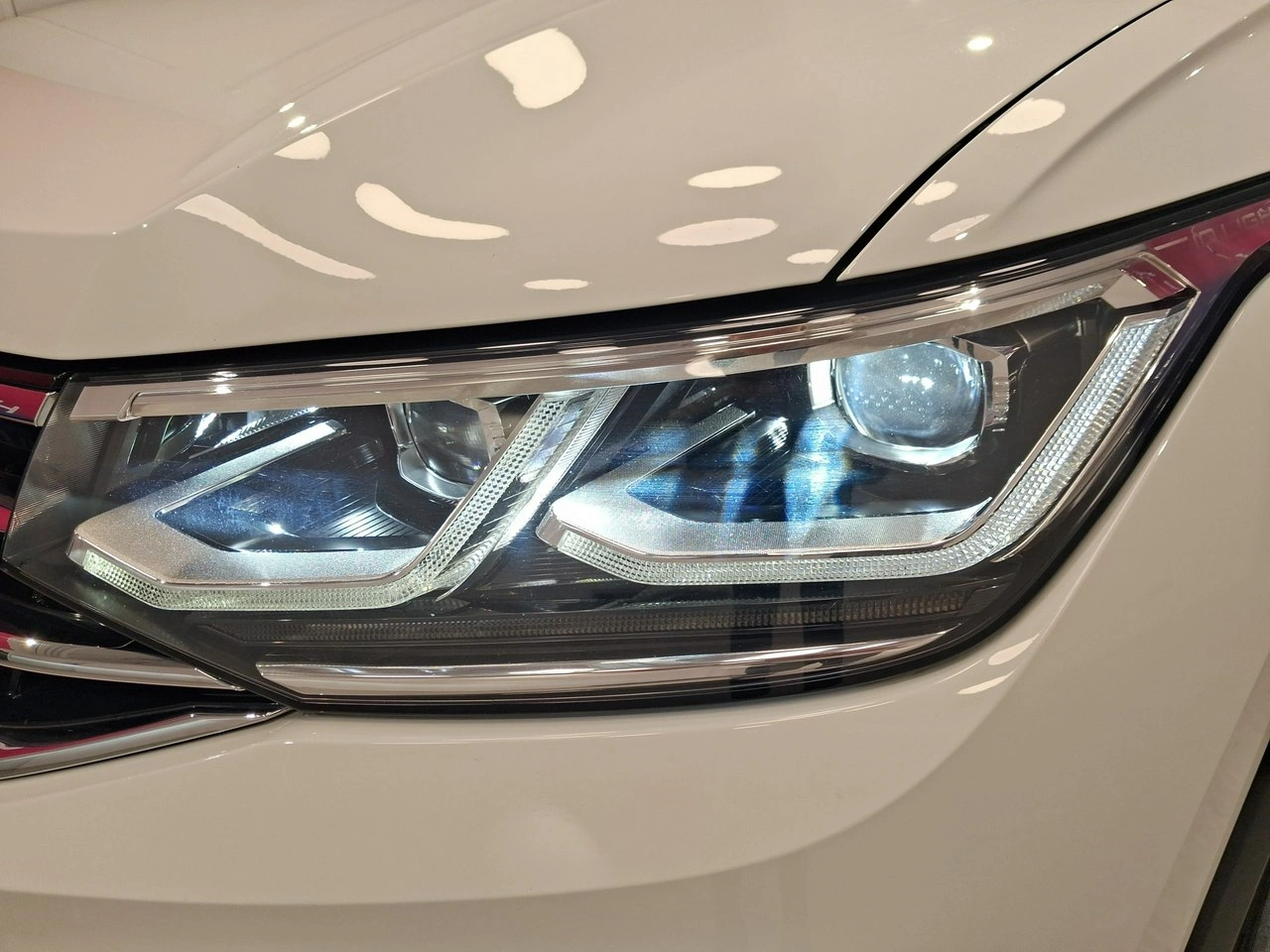 Volkswagen Tiguan Allspace - Zdjęcie 8