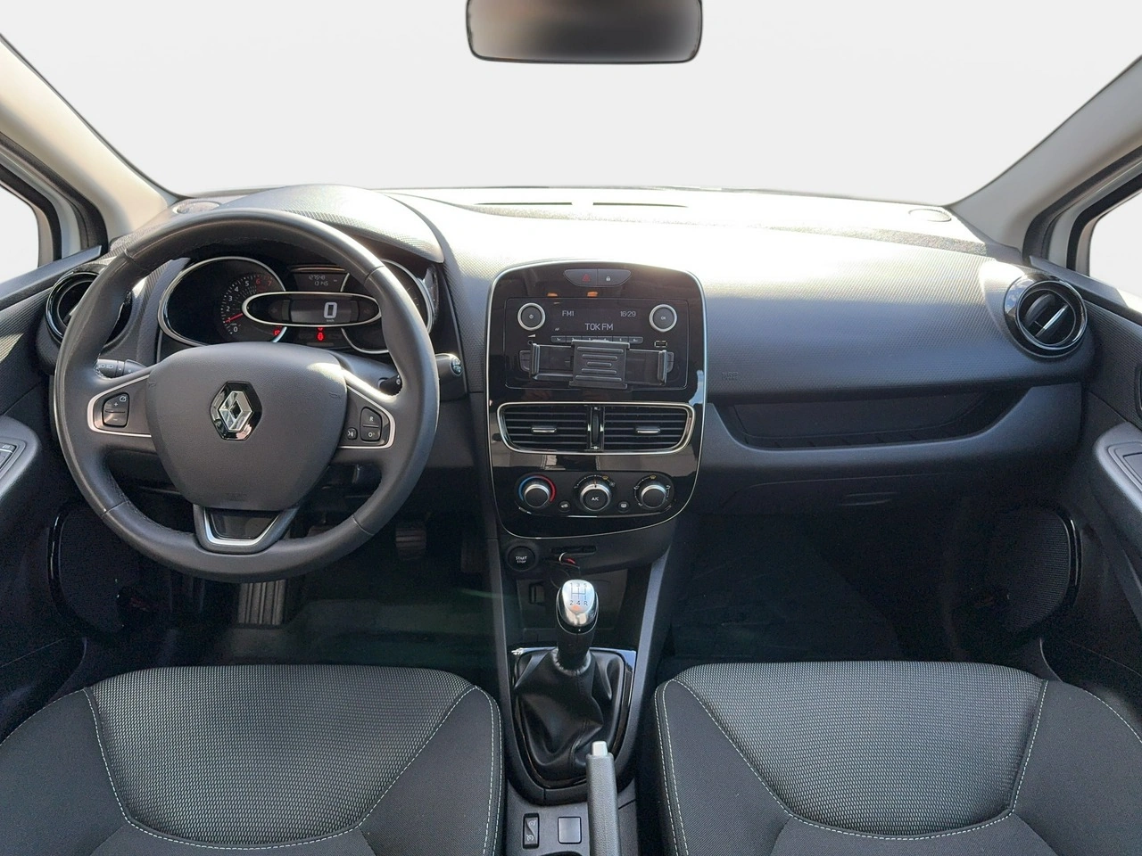Renault Clio - Zdjęcie 12