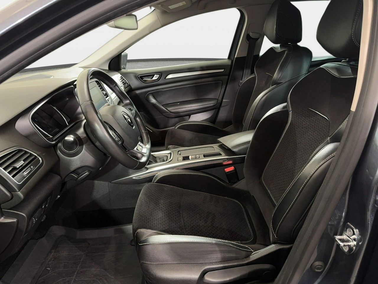 Renault Megane - Zdjęcie 11
