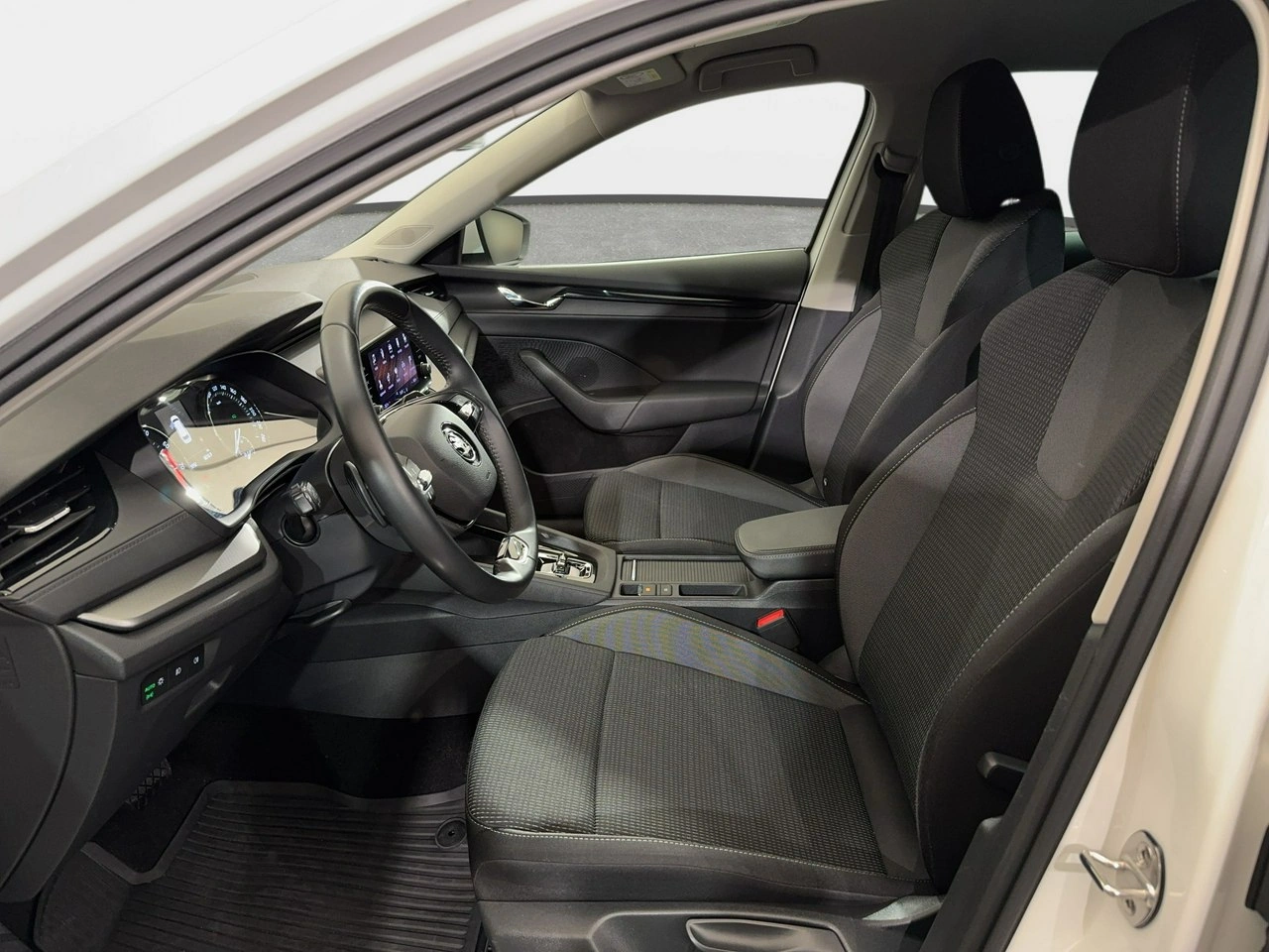 Skoda Octavia - Zdjęcie 11