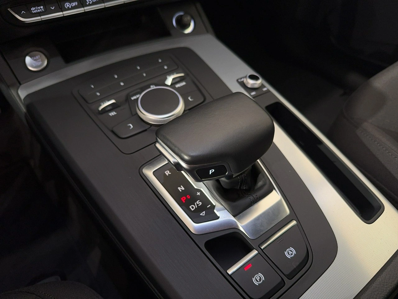 Audi Q5 - Zdjęcie 24