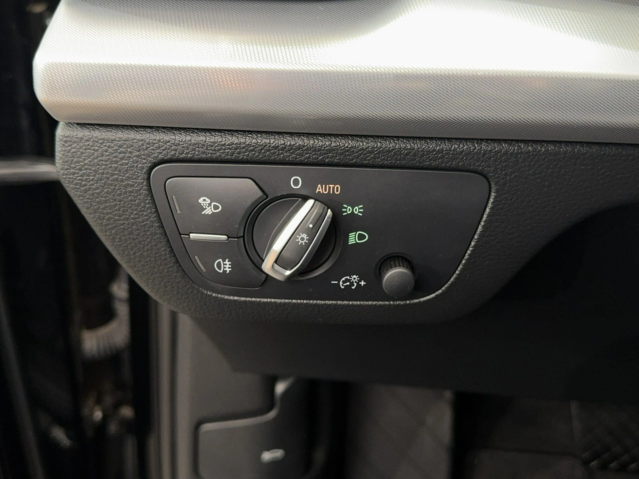 Audi Q5 - Zdjęcie 25