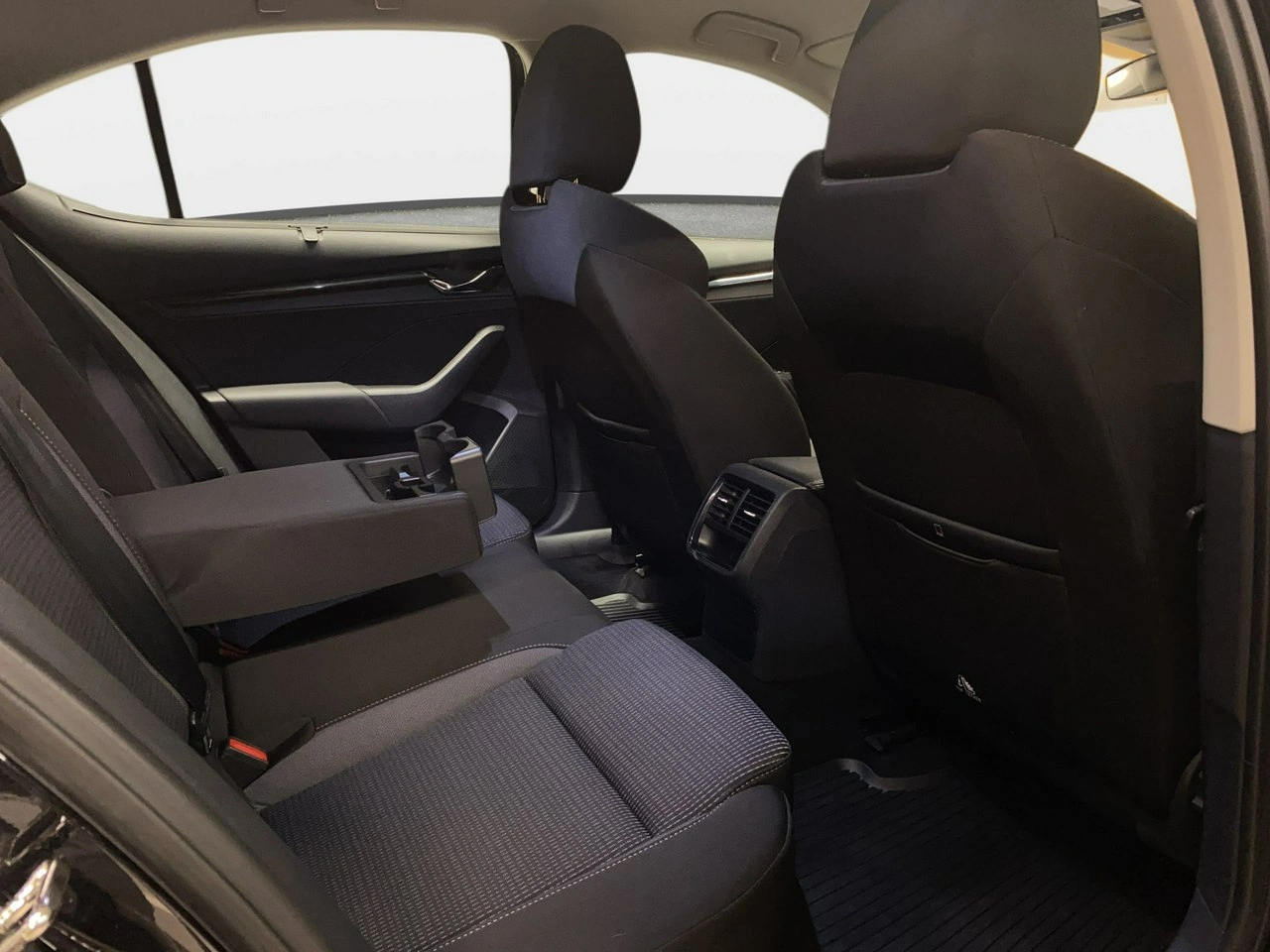 Skoda Octavia - Zdjęcie 14