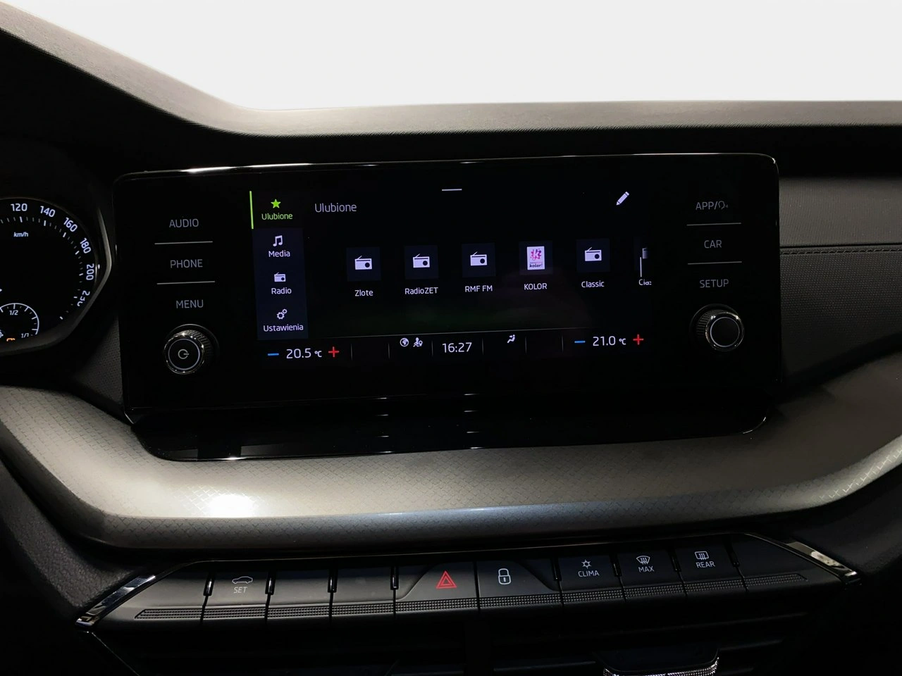 Skoda Octavia - Zdjęcie 25